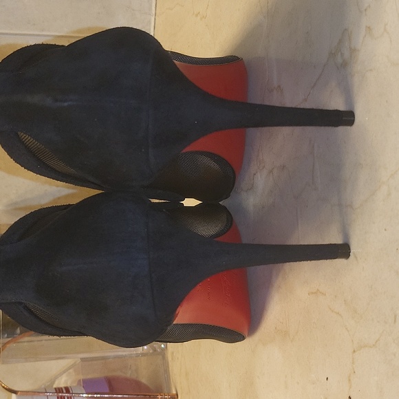 Authentic Classy Christian Louboutin heels - Picture 10 of 11